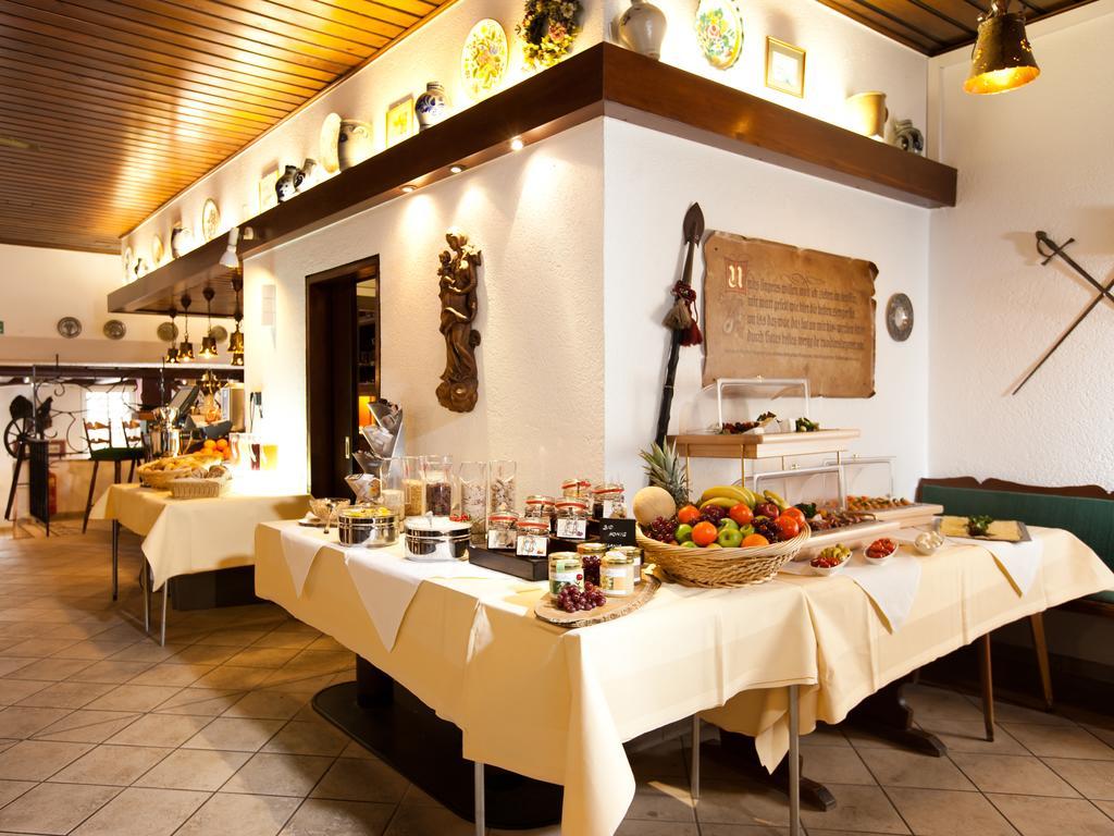 Hotel Traube Ruedesheim Rudesheim am Rhein Bagian luar foto